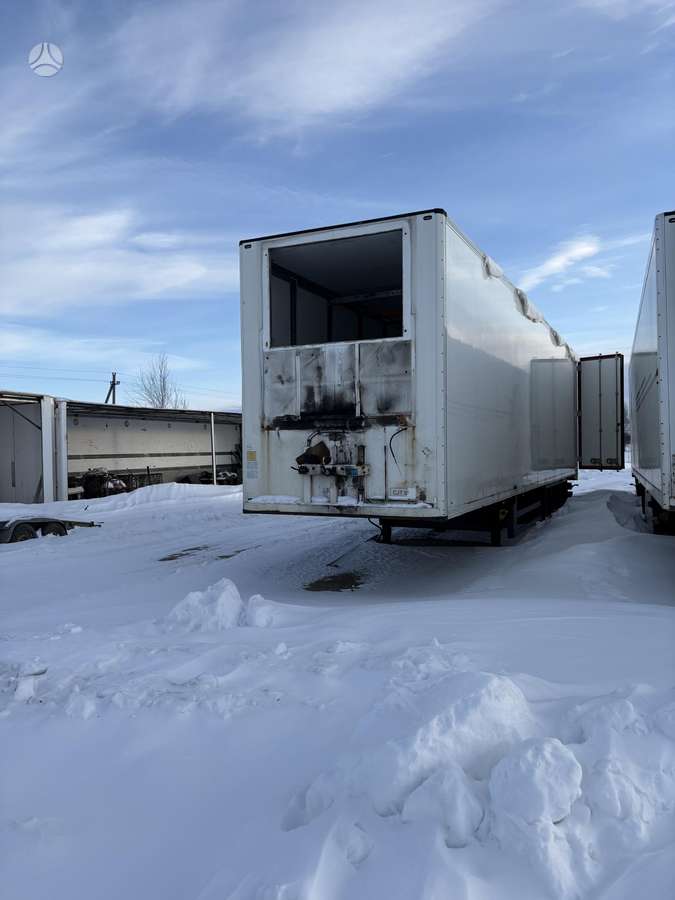 Schmitz SKO24, refrigerated