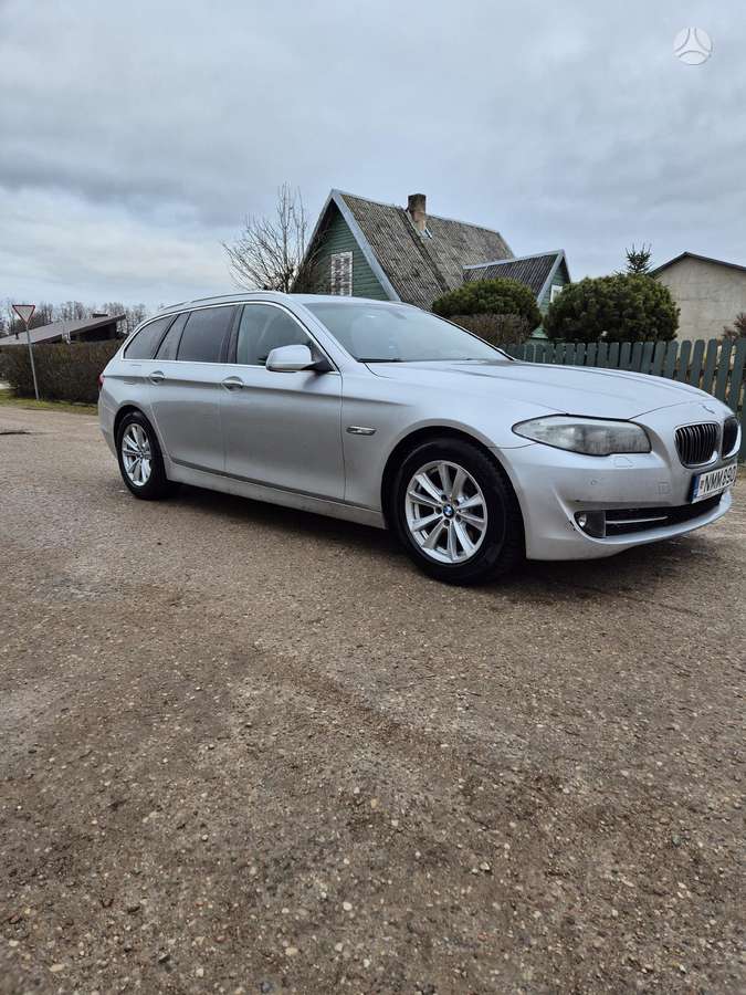BMW 520, 2.0 l., universalas