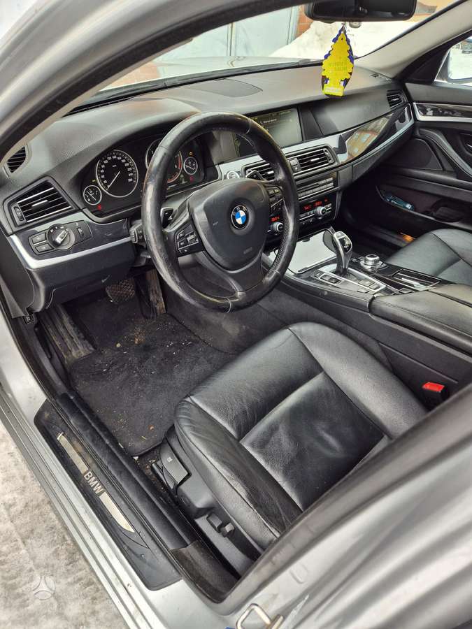 BMW 520, 2.0 l., universalas