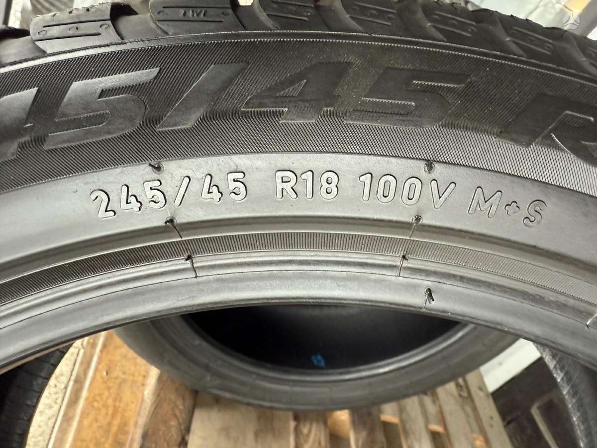Pirelli Sottozero3, winter 245/45 R18
