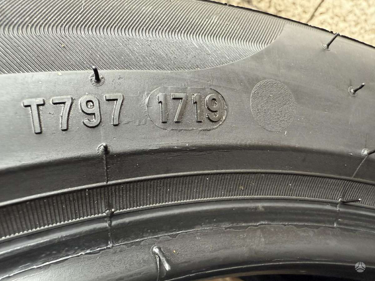 Pirelli Sottozero3, winter 245/45 R18