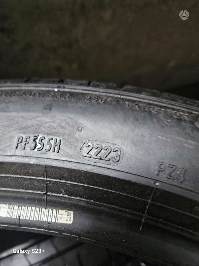 Pirelli P ZERO, summer 235/45 R20