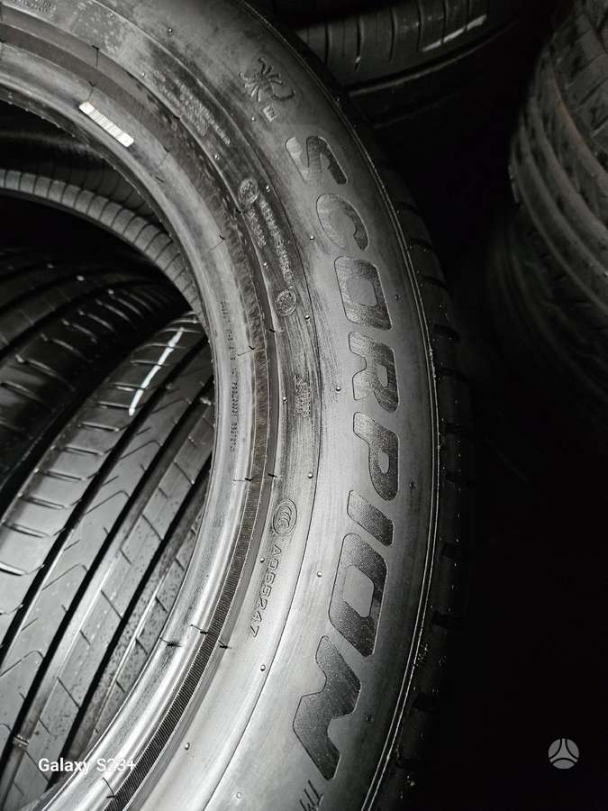 Pirelli SCORPION, summer 235/55 R18