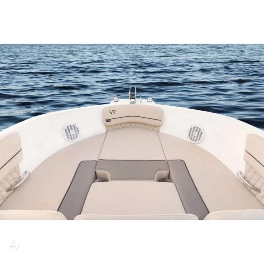 BAYLINER VR6E, yachts / cruisers