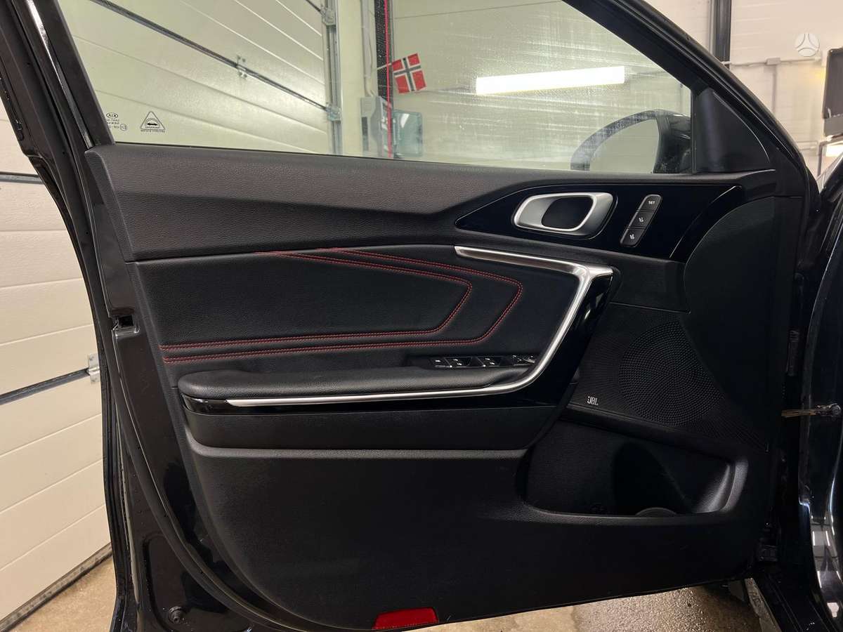 Kia ProCeed, 1.6 l., Универсал