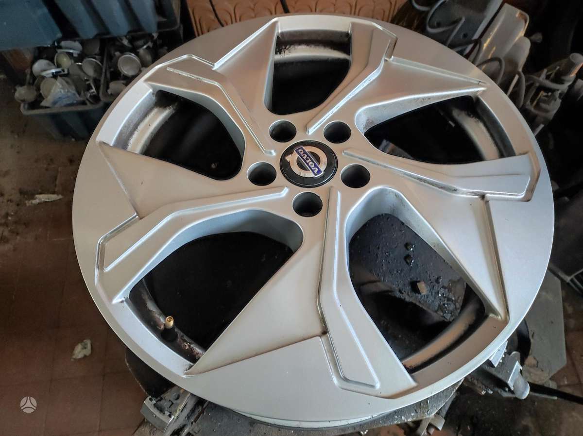 Volvo, light alloy, R19