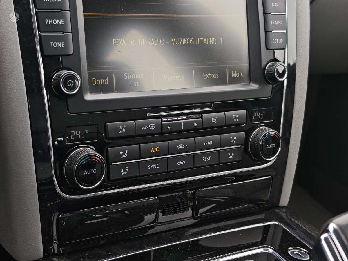 Volkswagen Phaeton, 3.0 l., Седан
