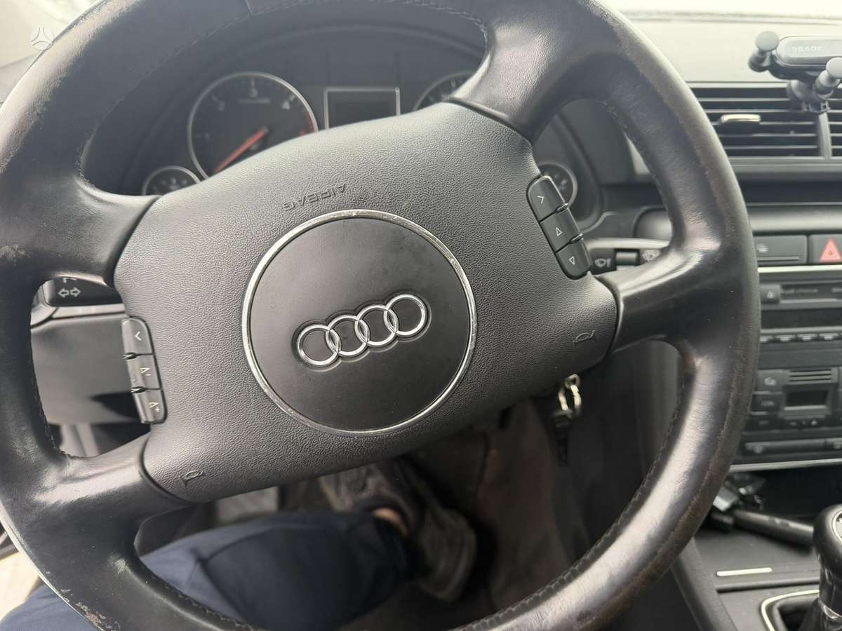 Audi A4, AVF/HCF/Y9B