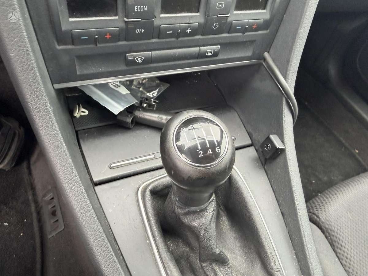 Audi A4, AVF/HCF/Y9B