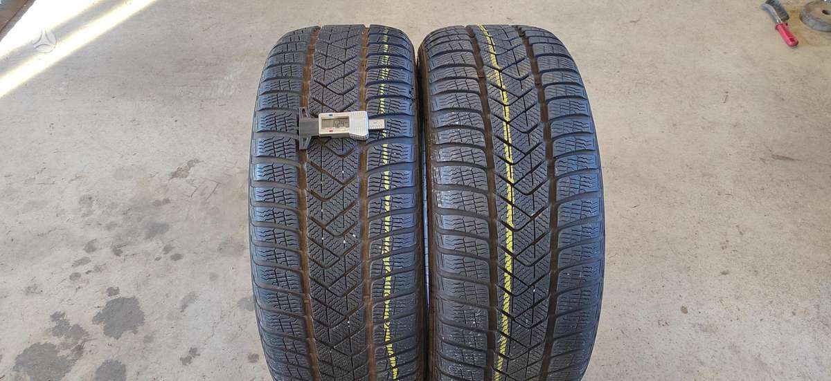 Pirelli Soto Zero 3, winter 245/40 R19