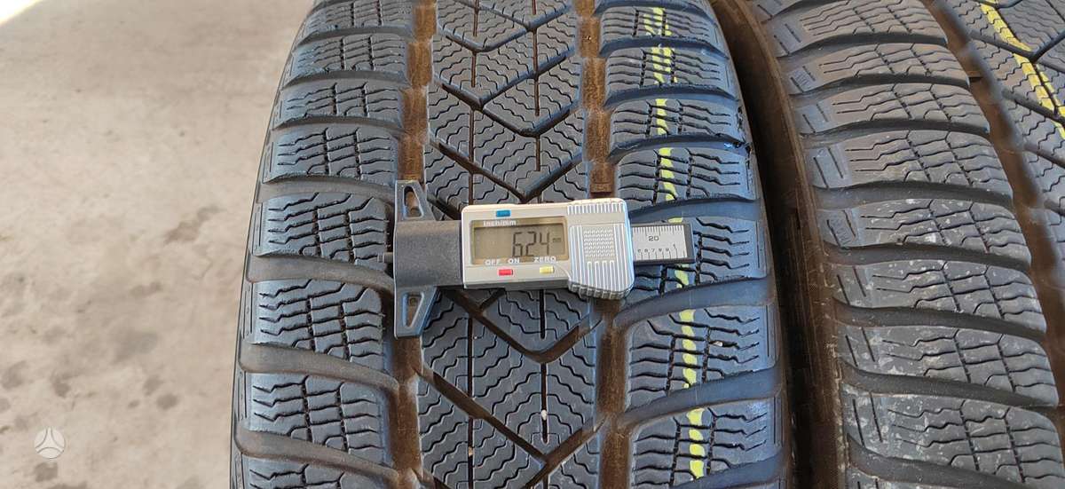 Pirelli Soto Zero 3, winter 245/40 R19