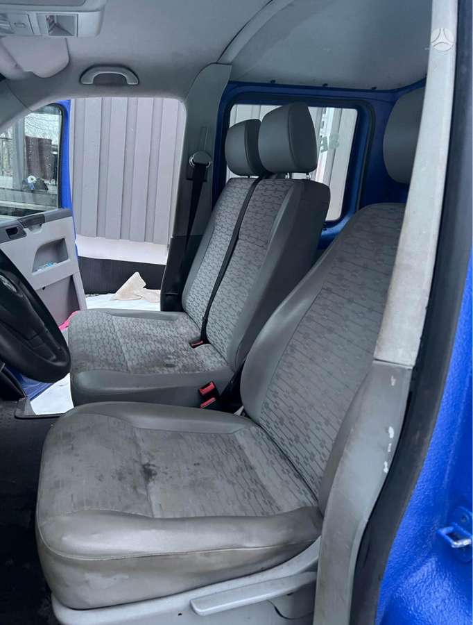 Volkswagen Transporter - 3