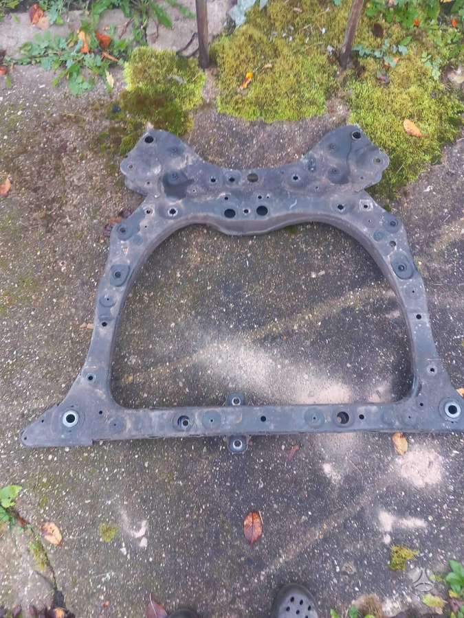 Lexus RX klasė body parts