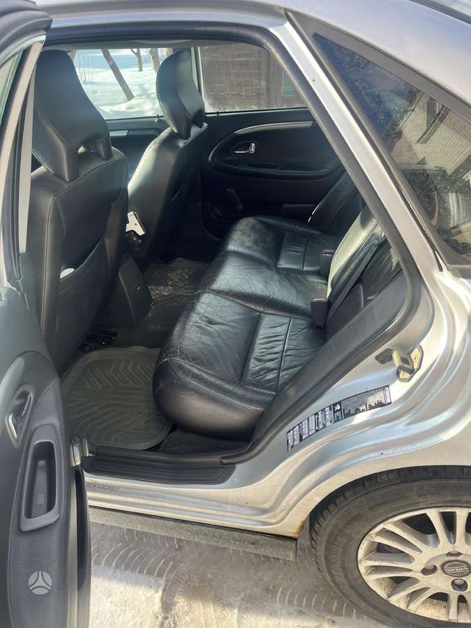 Volvo S40, 1.9 l., Седан
