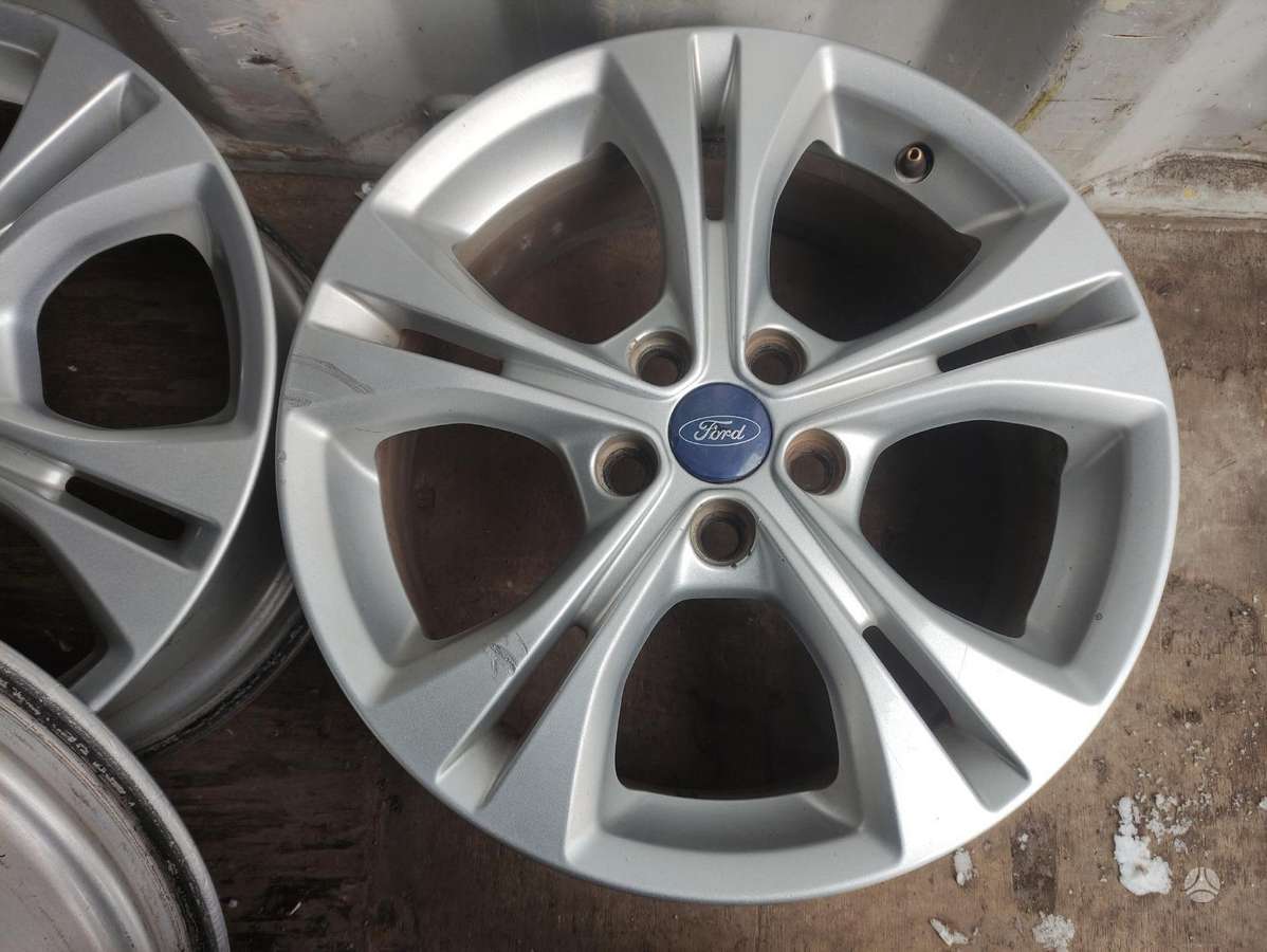 Ford, lengvojo lydinio, R17