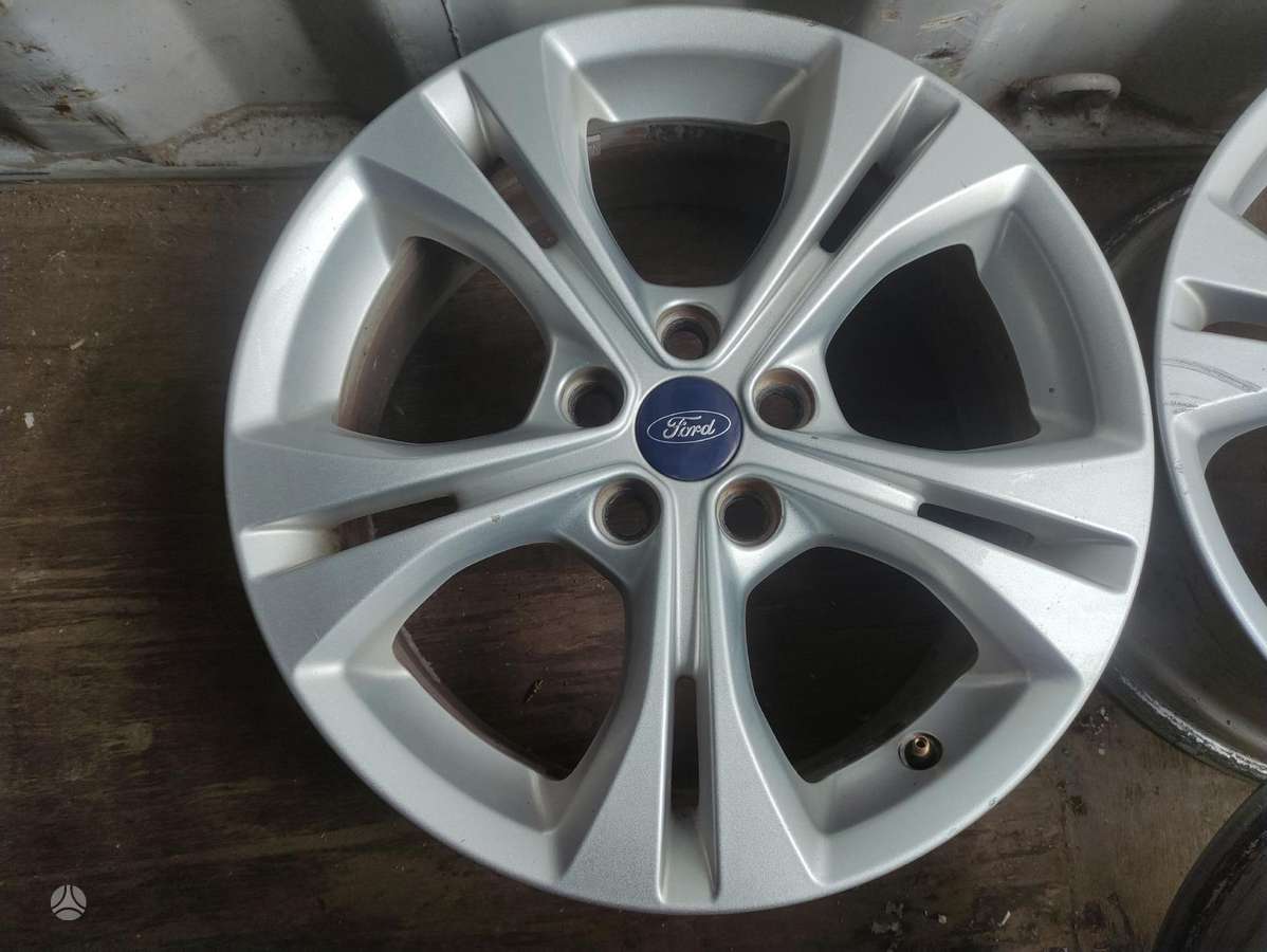 Ford, lengvojo lydinio, R17