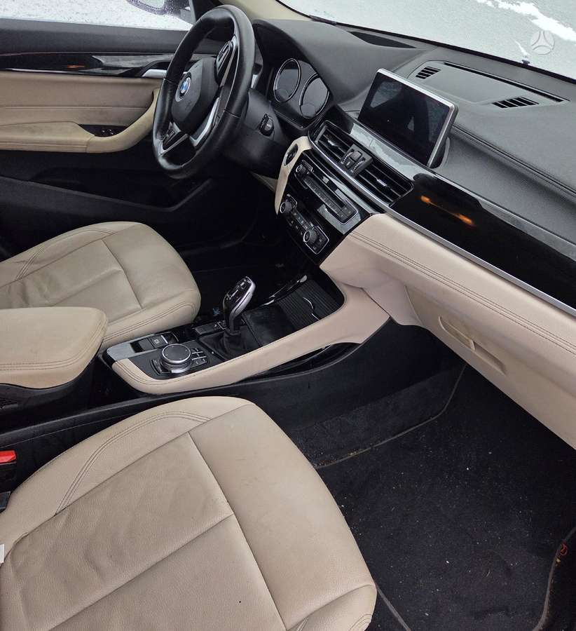 BMW X2 Dalimis c10 kodas dazu