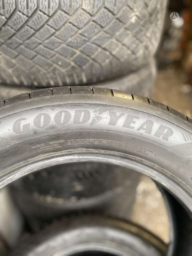 Goodyear 2025 m, летние 235/55 R18