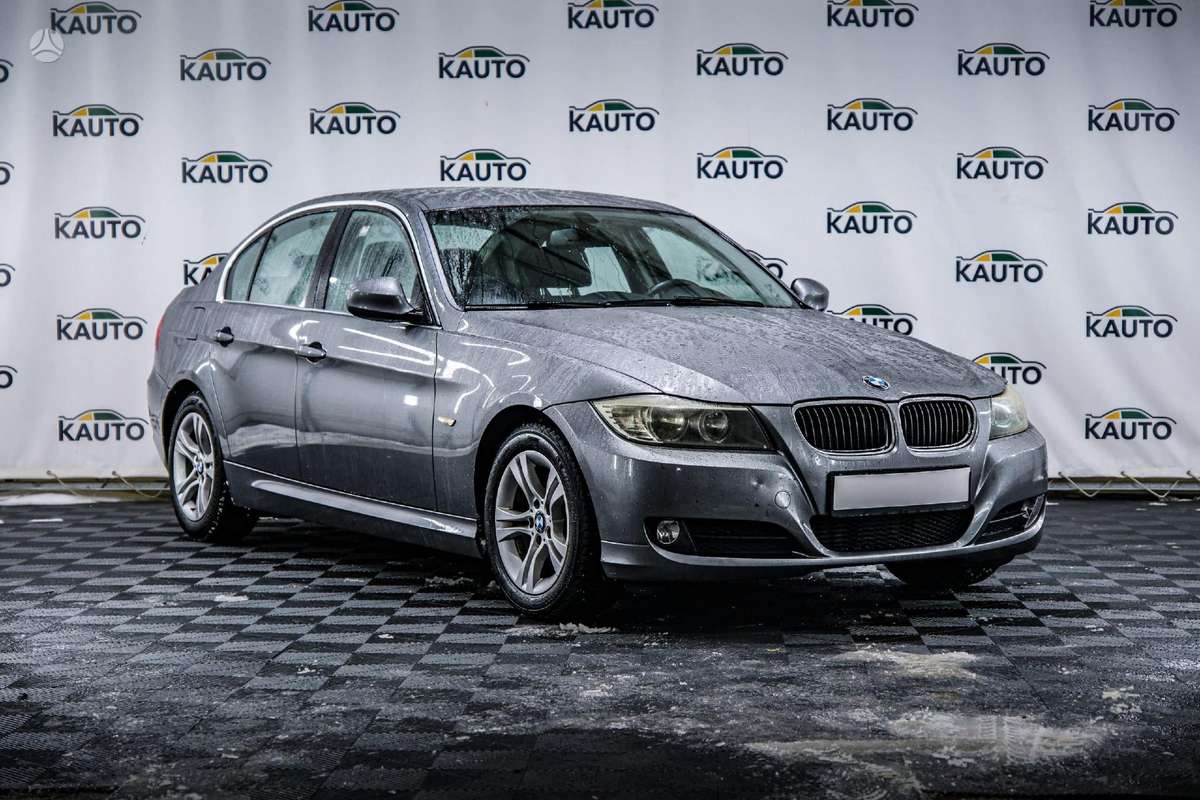 BMW 320, 2.0 l., Седан