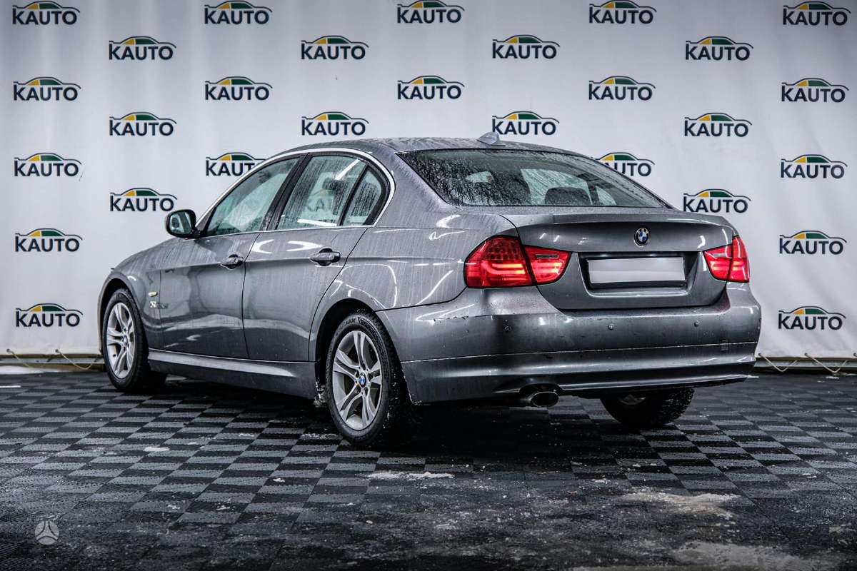 BMW 320, 2.0 l., Седан