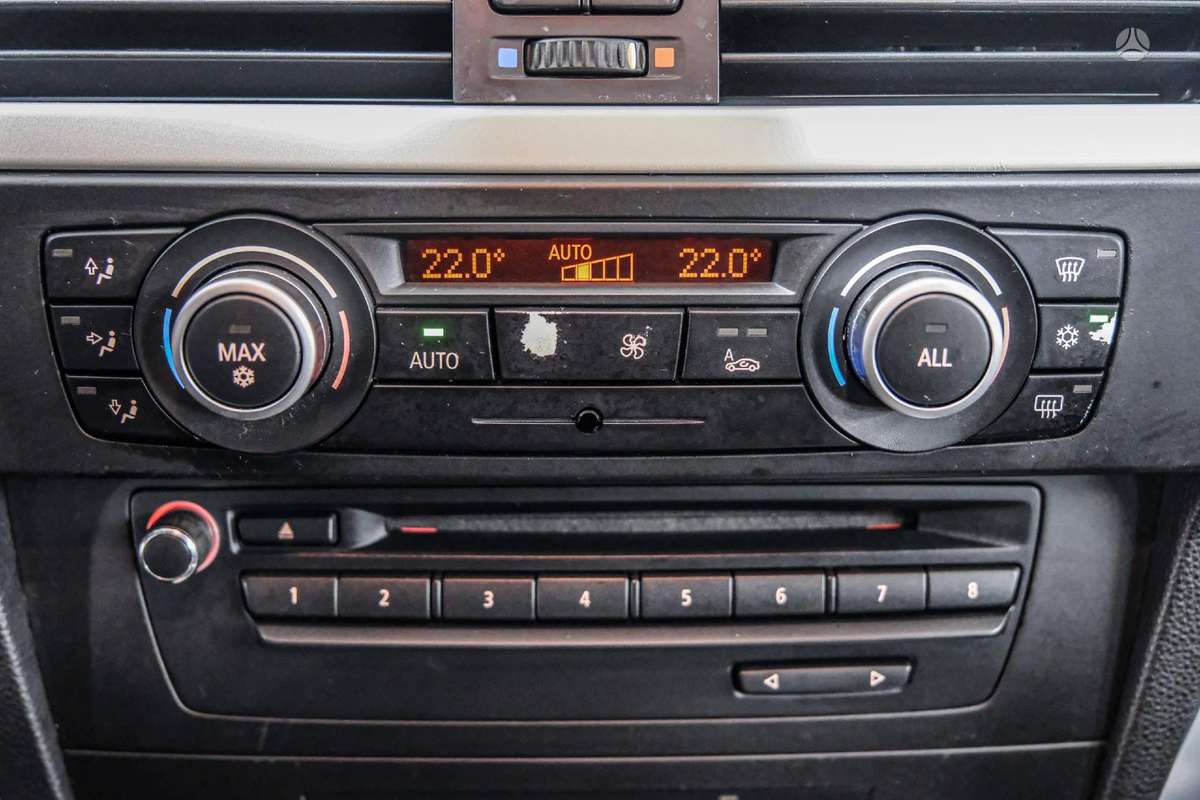 BMW 320, 2.0 l., Седан