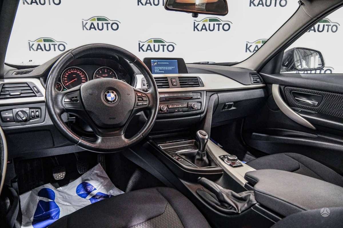 BMW 320, 2.0 l., universalas