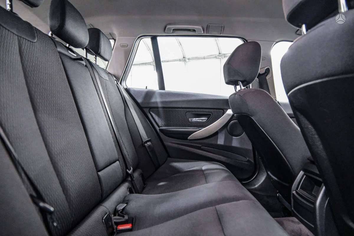 BMW 320, 2.0 l., universalas