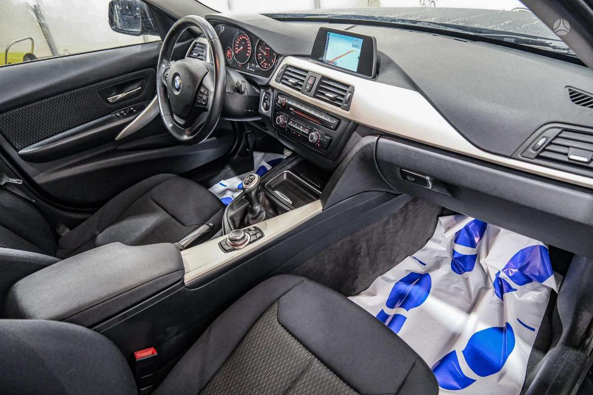 BMW 320, 2.0 l., universalas