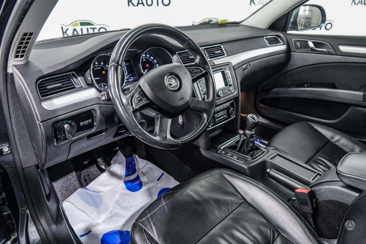 Skoda Superb, 1.6 l., Универсал