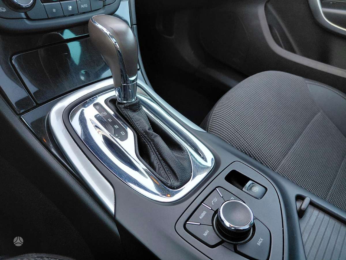 Opel Insignia, 2.0 l., Универсал