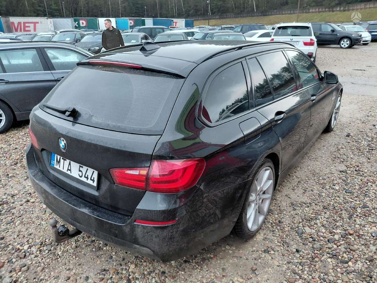 BMW 520, 2.0 l., universalas