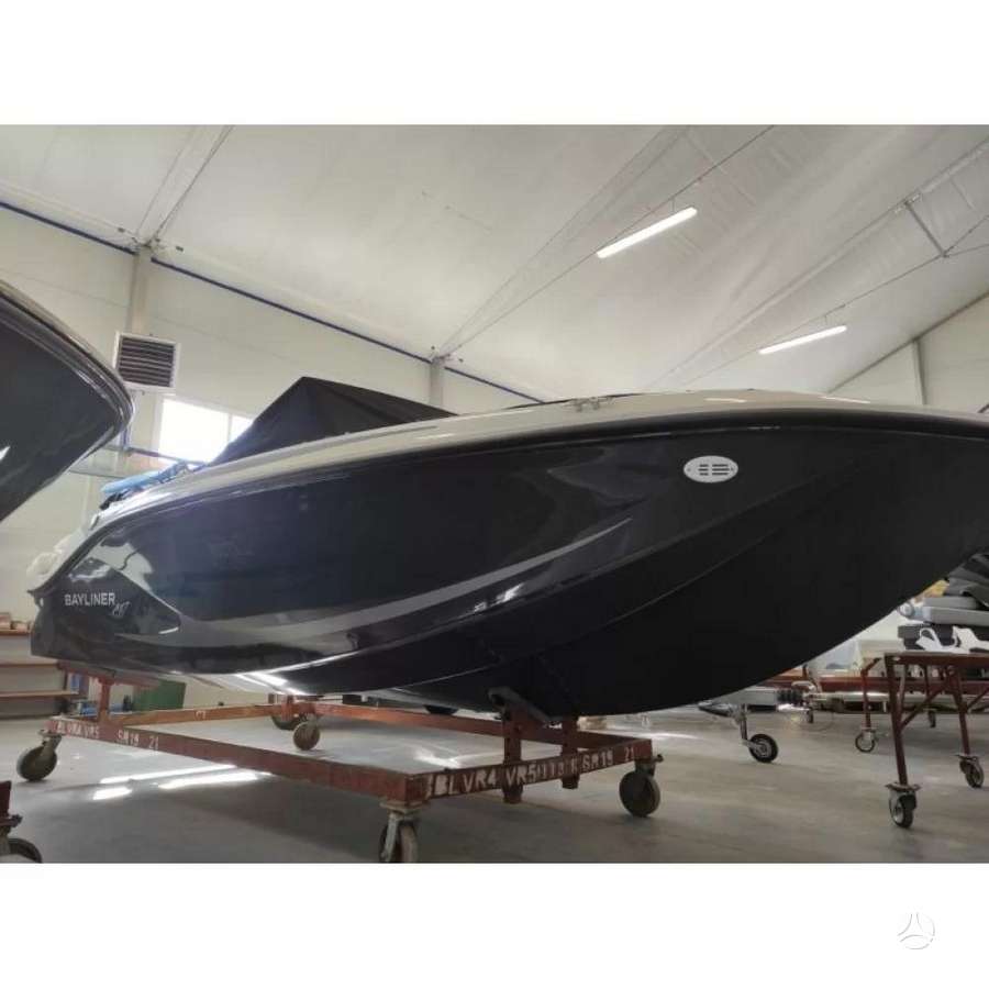 BAYLINER M17, yachts / cruisers