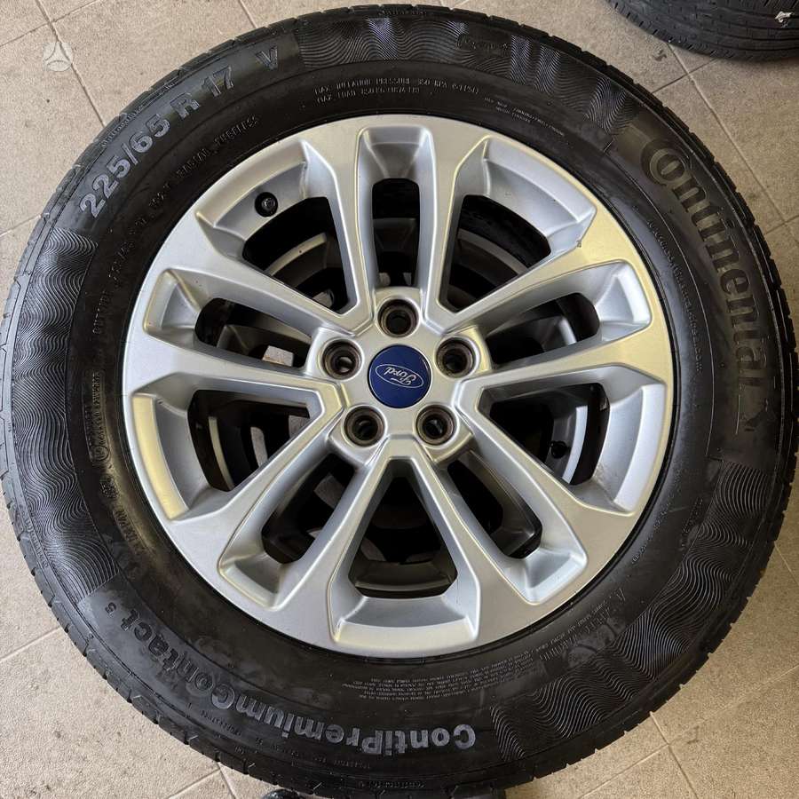Ford Kuga, light alloy, R17