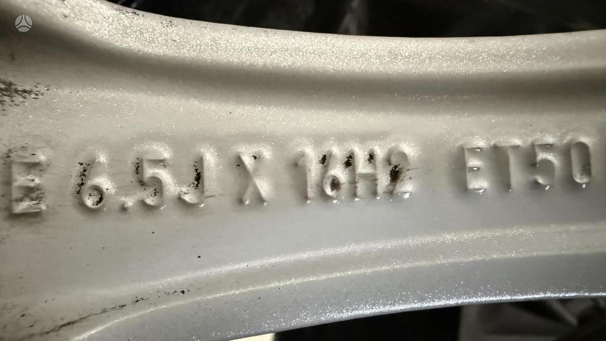 Ford, lengvojo lydinio, R16
