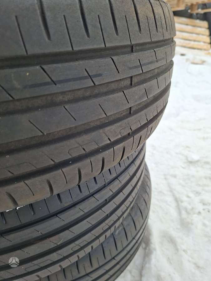 Goodyear, летние 205/55 R17