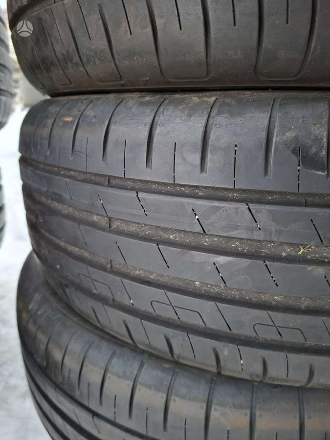 Goodyear, летние 205/55 R17