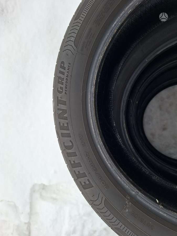Goodyear, летние 205/55 R17
