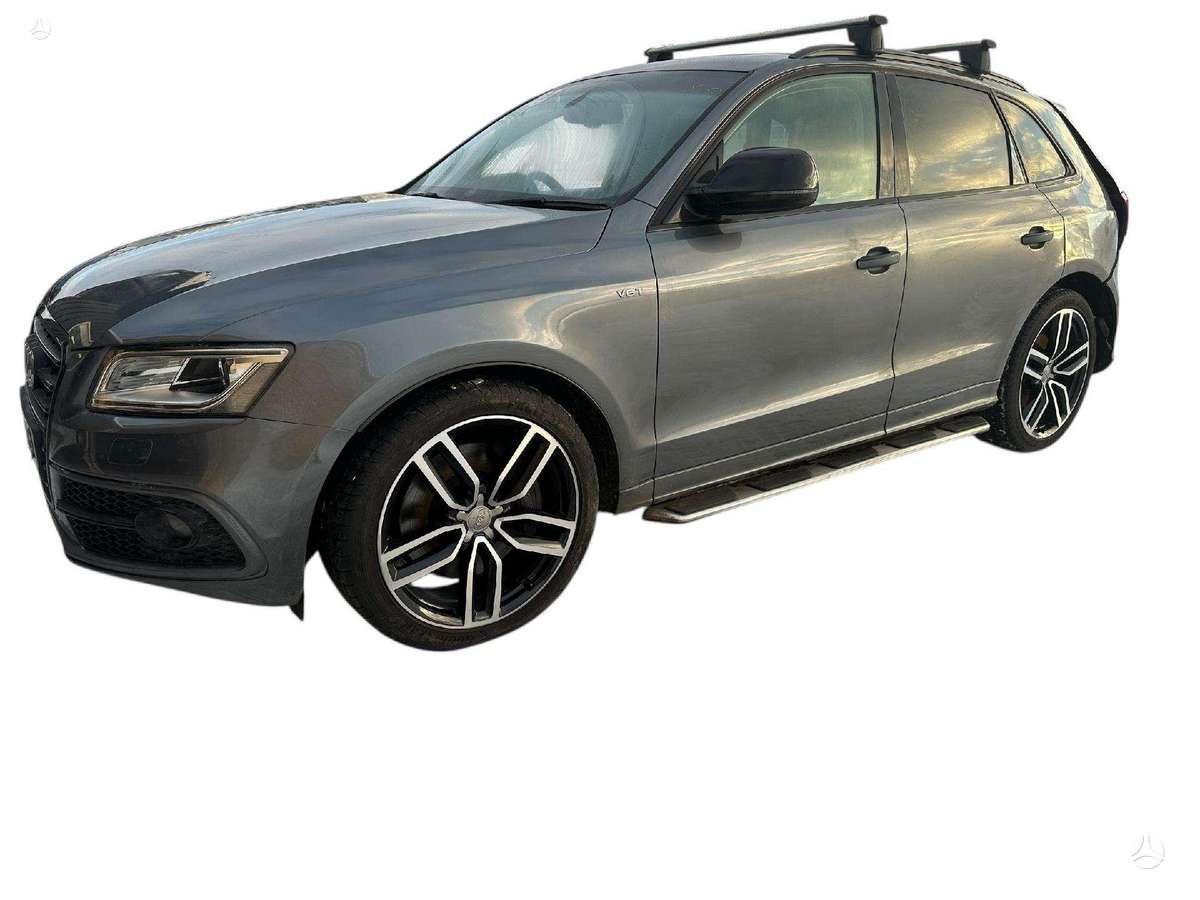Audi Q5 apdailos juostos