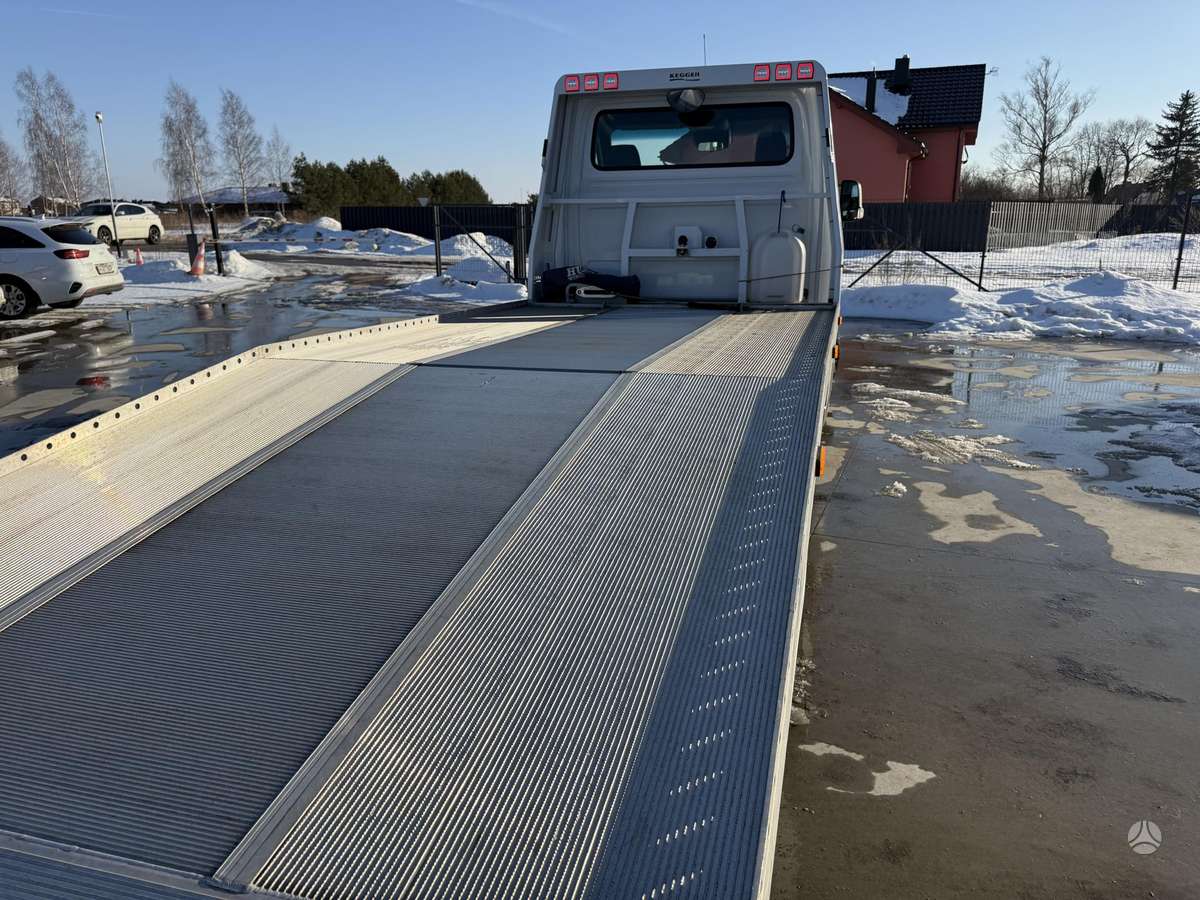 Mercedes-Benz Sprinter, auto vedēji