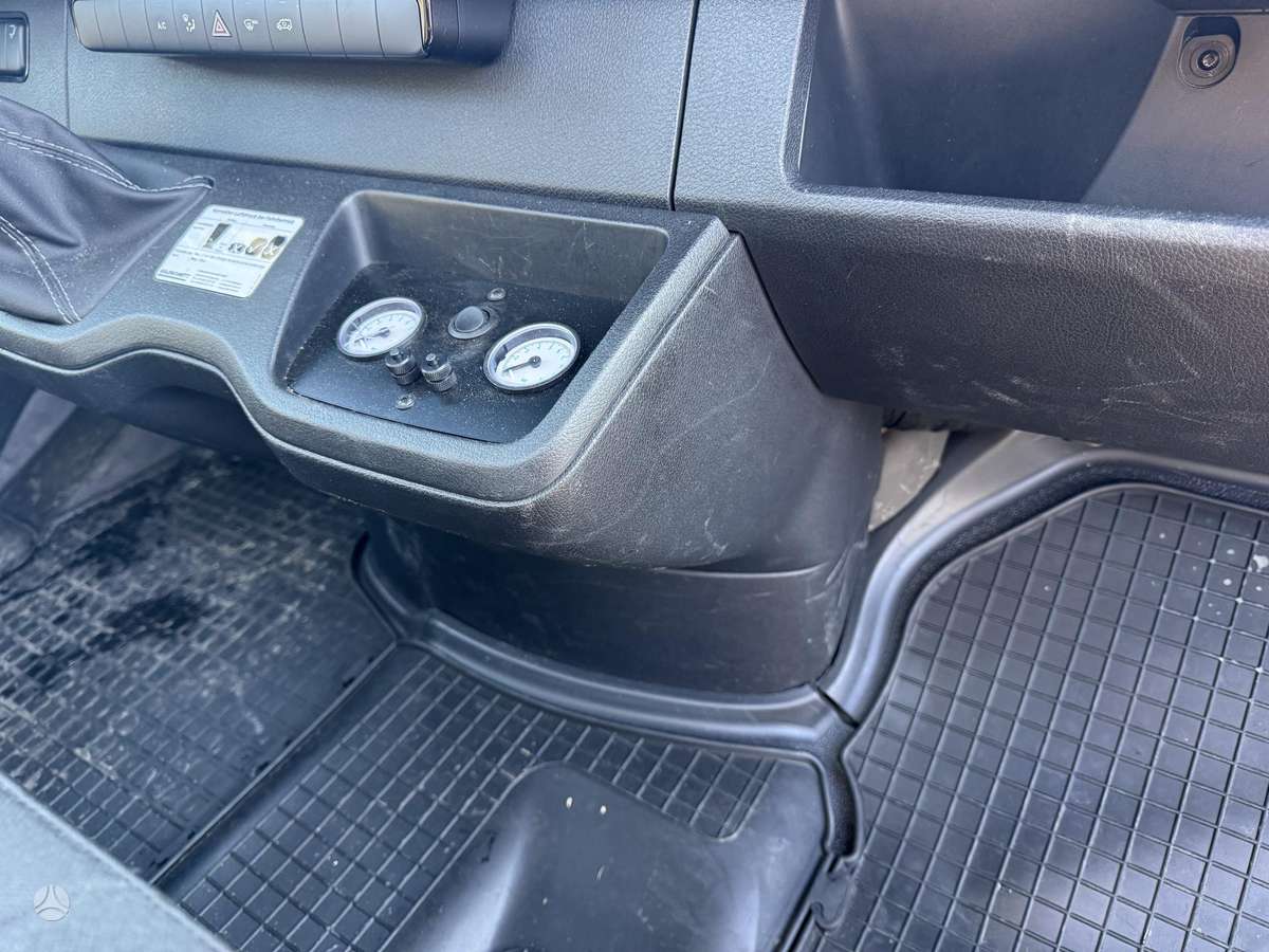 Mercedes-Benz Sprinter, auto vedēji