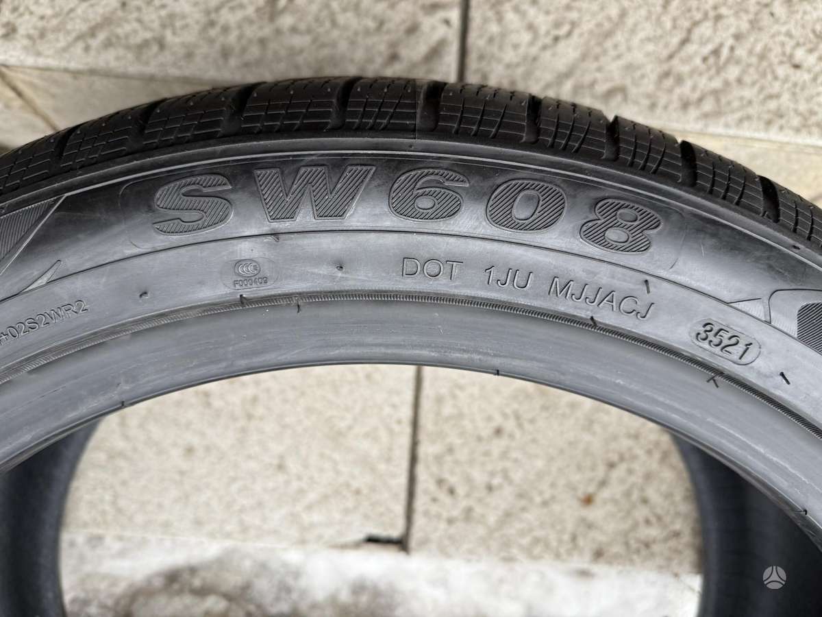 Goodride Sw608, winter 235/45 R19