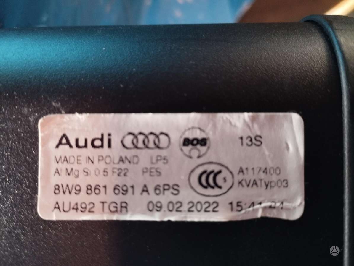 Audi A4, 8W9861691, interior parts