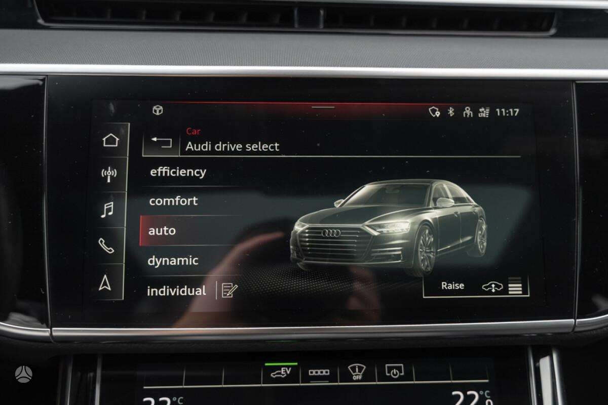 Audi A8, 3.0 l., Седан