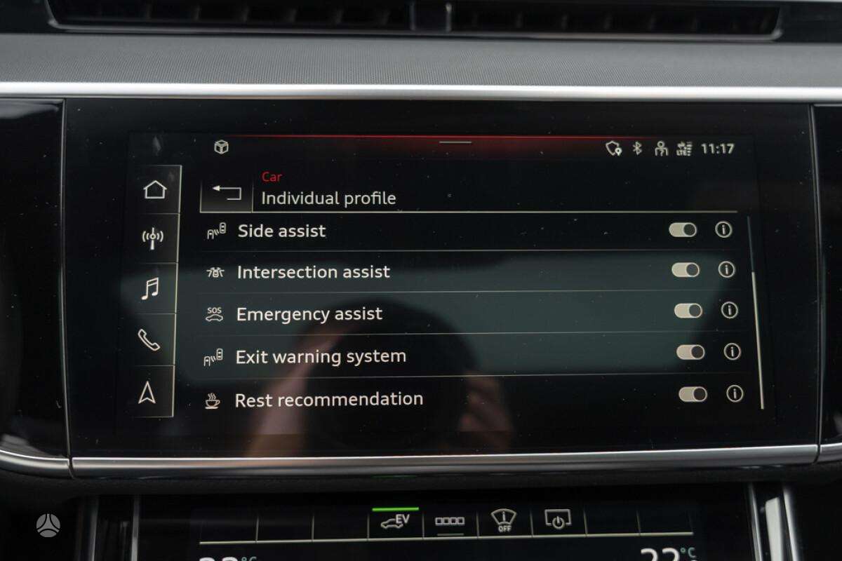 Audi A8, 3.0 l., Седан