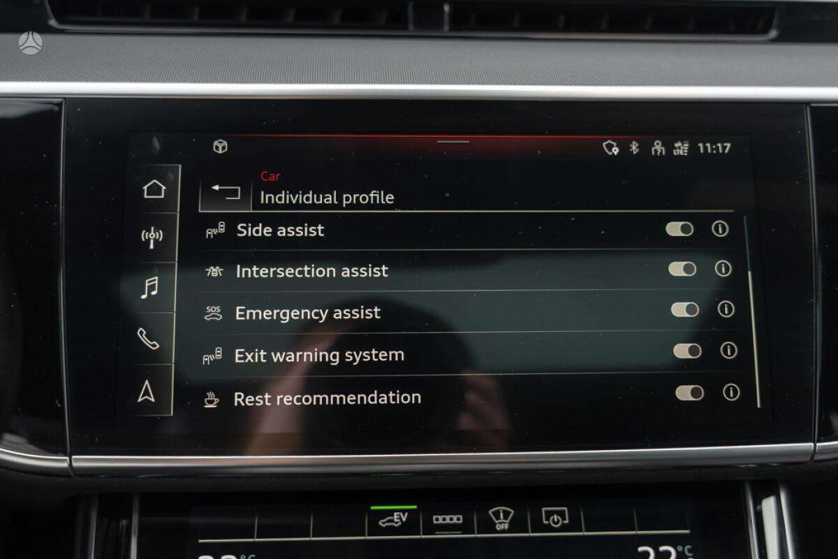 Audi A8, 3.0 l., sedanas