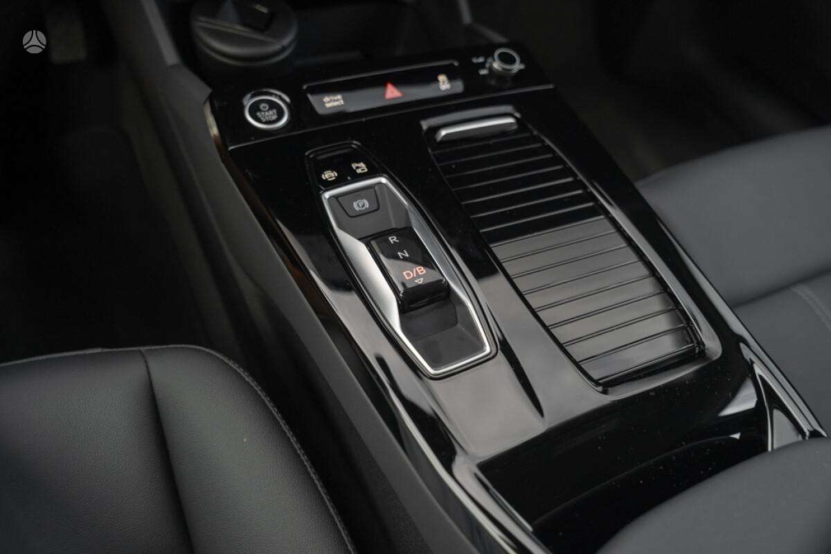 Audi A6 e-tron, sedanas