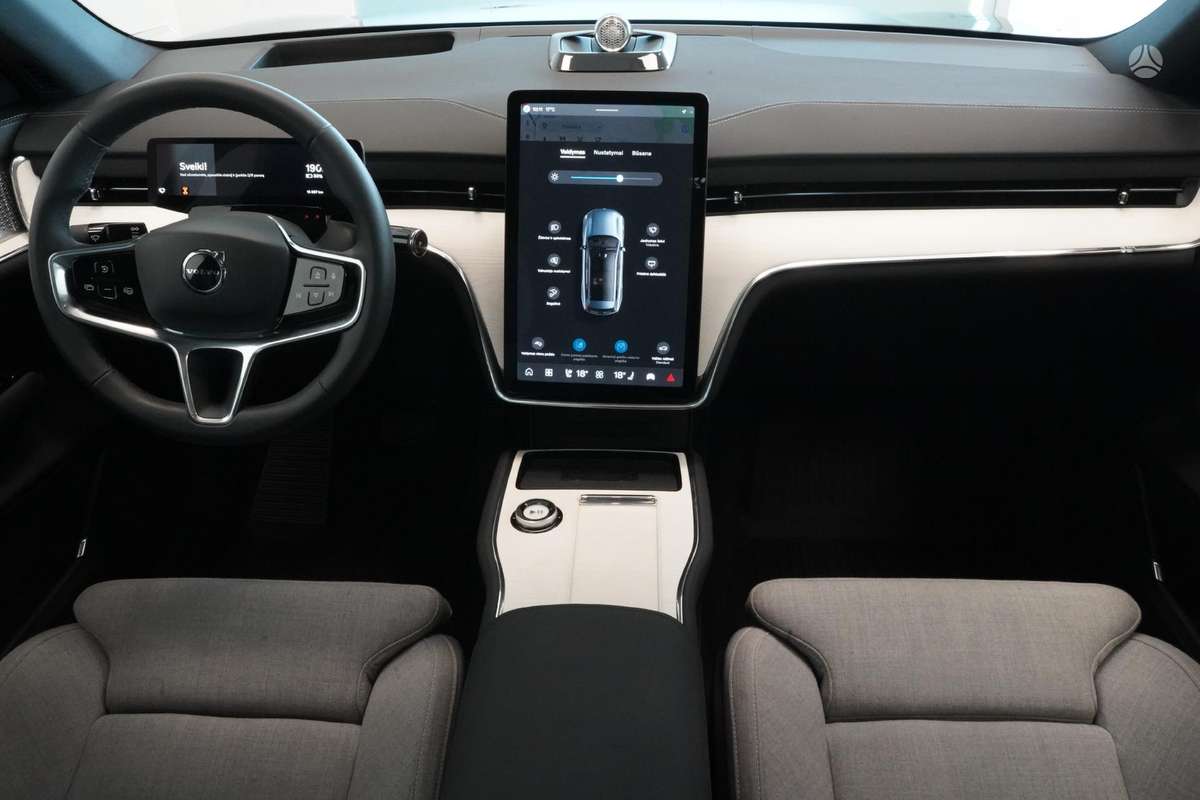 Volvo EX90 - 9