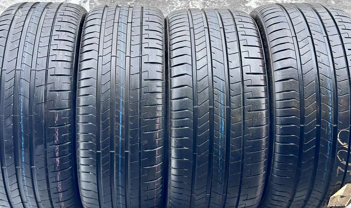 Pirelli Pzero, summer 275/35 R20