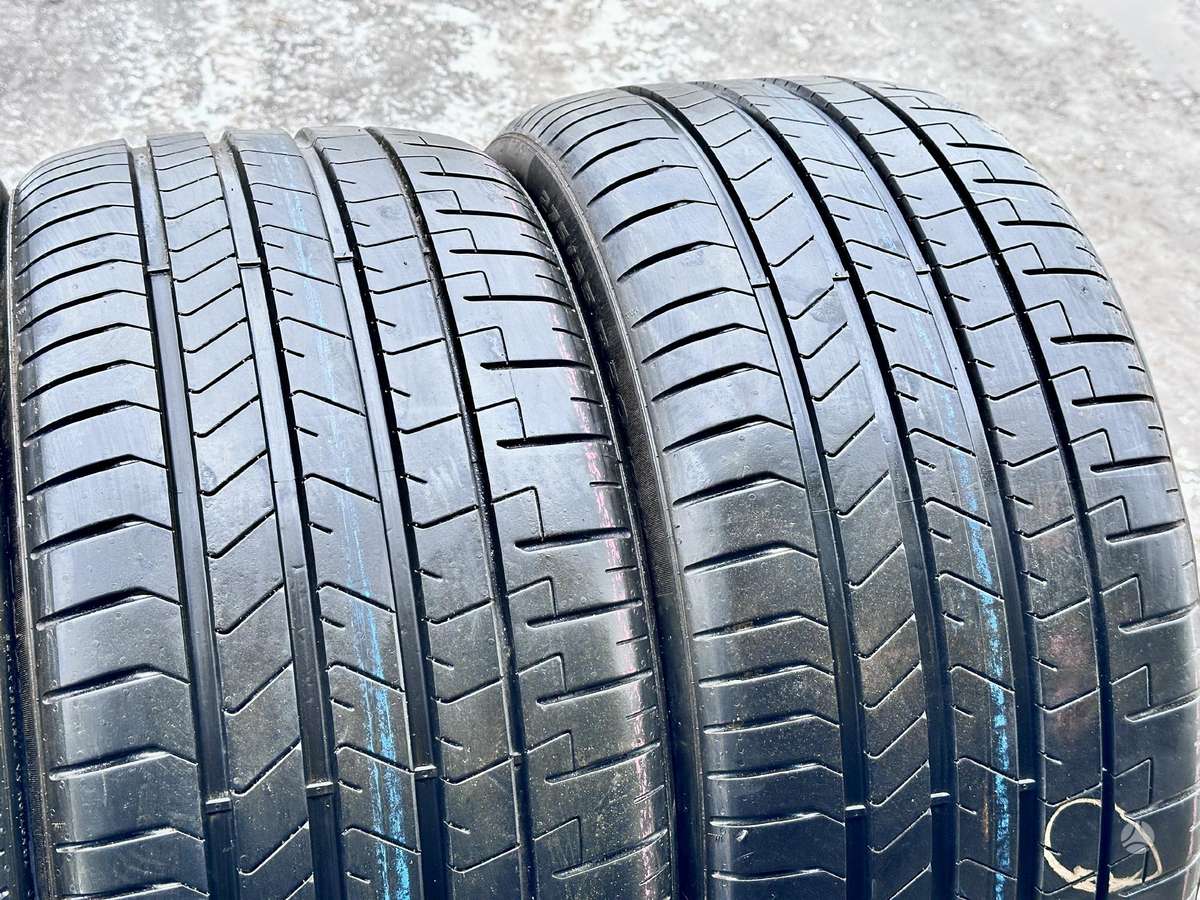 Pirelli Pzero, летние 245/40 R20