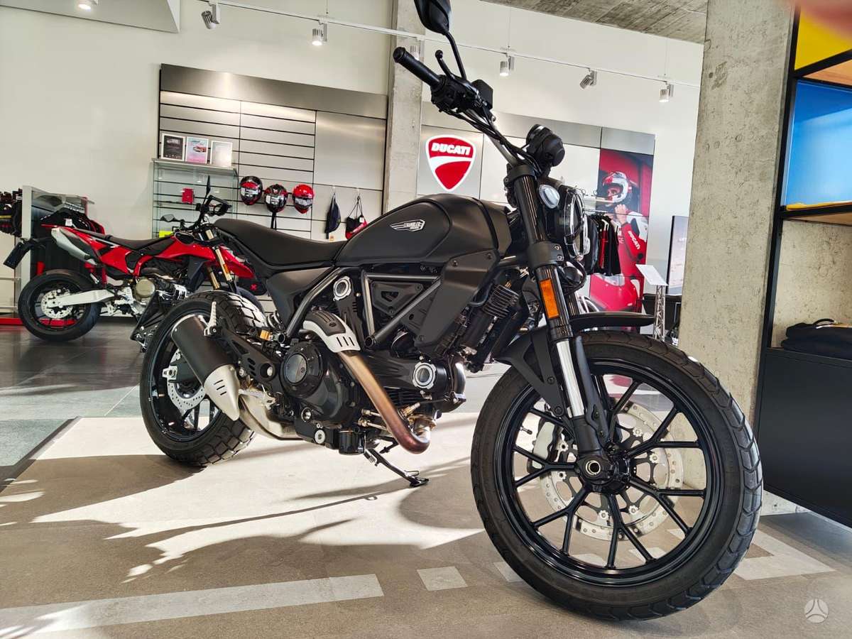 Ducati Scrambler 803cc, street / classic